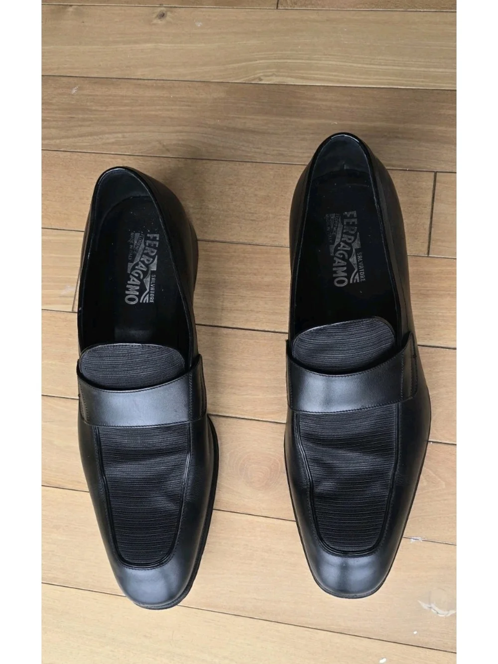 Salvatore Ferragamo Men’s Black Leather Loafers